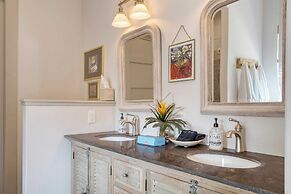 Sotol by Avantstay Direct River Access + Views