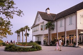 The Dunlin, Auberge Collection