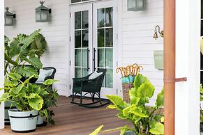The Dunlin, Auberge Collection