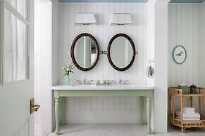 The Dunlin, Auberge Collection