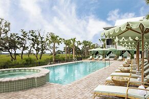 The Dunlin, Auberge Collection