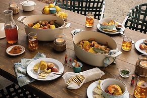The Dunlin, Auberge Collection