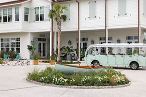 The Dunlin, Auberge Collection