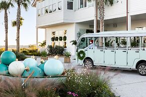 The Dunlin, Auberge Collection