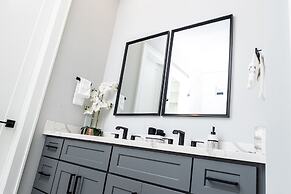 Houston Lux Townhome