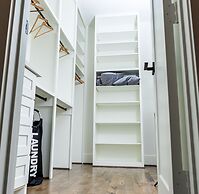 Houston Lux Townhome