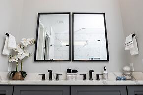 Houston Lux Townhome