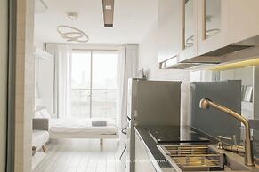 Helios Riverside Apartment