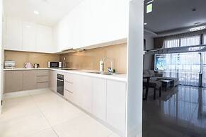 Helios Riverside Apartment