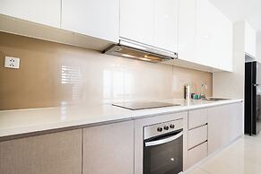 Helios Riverside Apartment