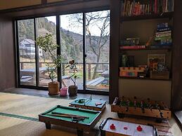 Tanigawa Valley Lodge & Coffee Roastery