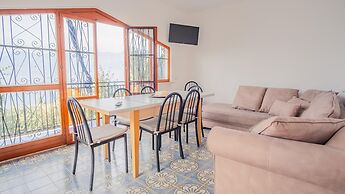 Villa Mirella - Italian Homing