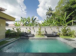 Tutik Private House by Supala