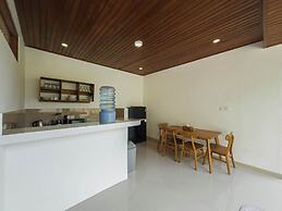 Tutik Private House by Supala