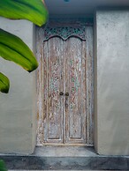 Tutik Private House by Supala