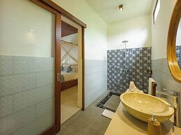 Tutik Private House by Supala