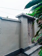 Tutik Private House by Supala