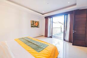 Kakul Villa F by Supala