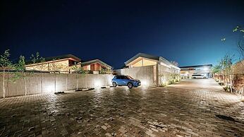 Hohe Gyeongju Pool Villa