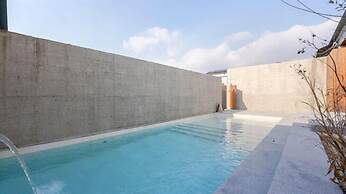 Hohe Gyeongju Pool Villa