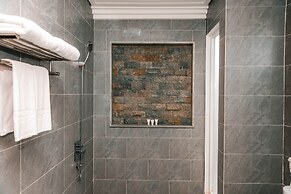 Sokchea Kampot Hotel