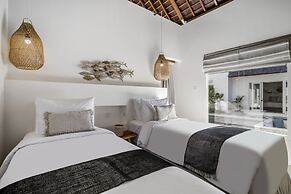 Villa Passion by Alfred in Bali