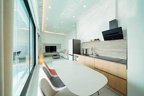 ON Pool Villa