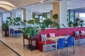 Serena Majestic Residence