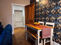 Captivating 3-bed Cottage in Saltaire