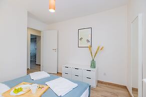 ShortStayPoland Bonifraterska B149