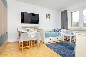Apartment With Three Bedrooms by Renters