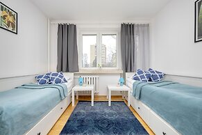 Apartment With Three Bedrooms by Renters