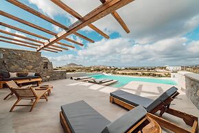 Naxos Privilege Villas