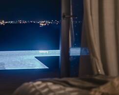 Naxos Privilege Villas