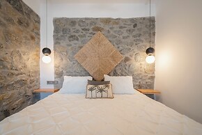 Naxos Privilege Villas