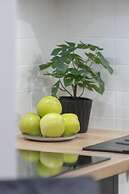 Bukowińska Apartment Warsaw by Renters