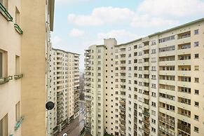 Bukowińska Apartment Warsaw by Renters
