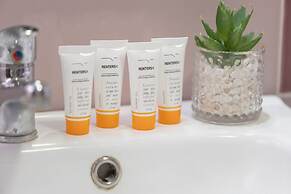 Bukowińska Apartment Warsaw by Renters