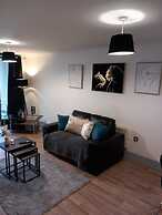 Balcony one Bedroom Broad Street ap