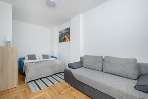 Mountain Apartment Zakopane by Renters