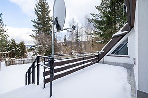 Mountain Apartment Zakopane by Renters