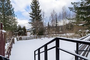 Mountain Apartment Zakopane by Renters