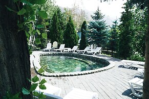 Mountain View Hot Spring Resort