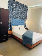 CINCINNATI HOTEL
