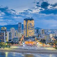 Capital Panorama Apartment