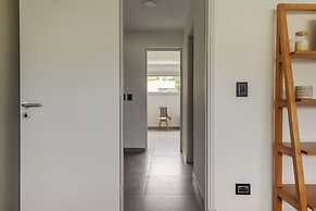 Elegante y Moderno Duplex en Chacras