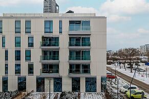 Port Marine With Sea View by Renters