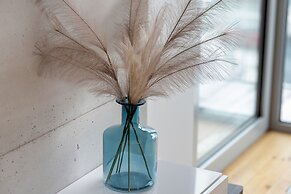 Port Marine With Sea View by Renters