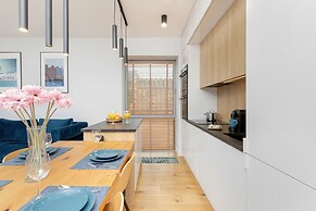 Port Marine With Sea View by Renters