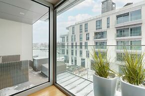 Port Marine With Sea View by Renters